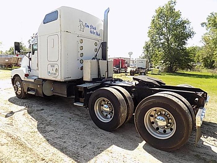 Used 2001 Kenworth T600 Sleeper, CAT C15