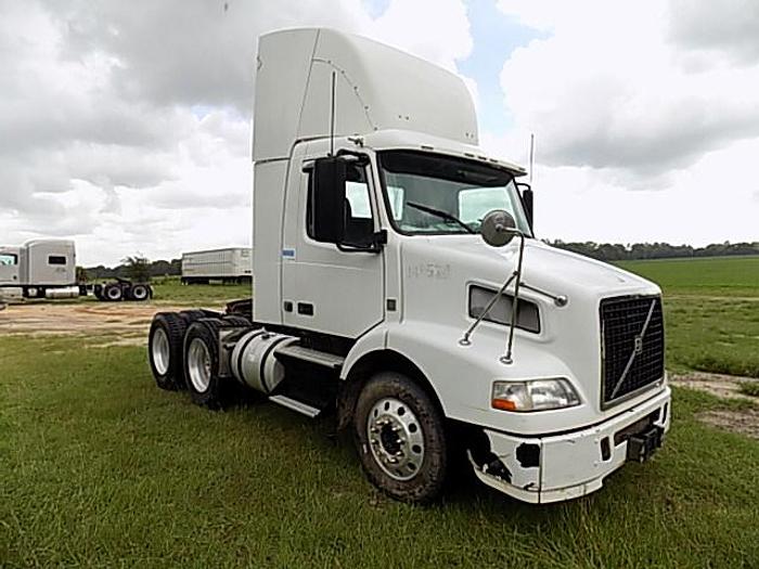 Used 2010 Volvo VNM