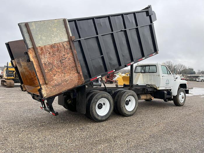 Used 1994 Ford FT900