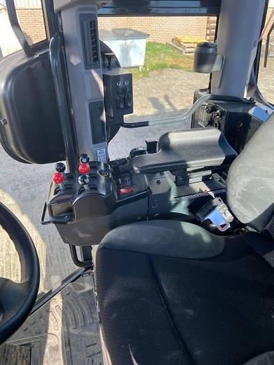 Used 2022 Komatsu GD655-7