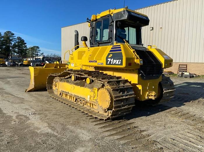 Used 2022 Komatsu D71PXI-24