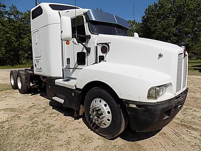 Used 2001 Kenworth T600 Sleeper, CAT C15