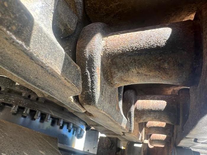 Used 2018 CATERPILLAR 320