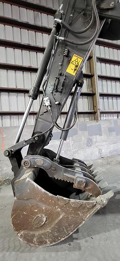 Used 2021 Volvo EC220E