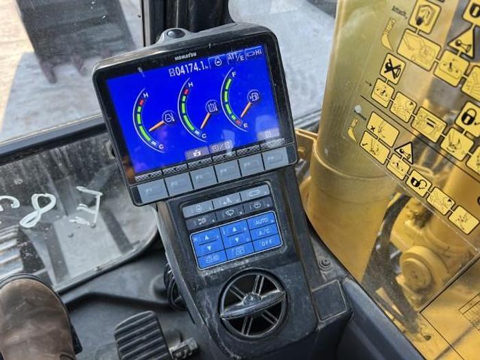 Used 2015 Komatsu PC-138-10