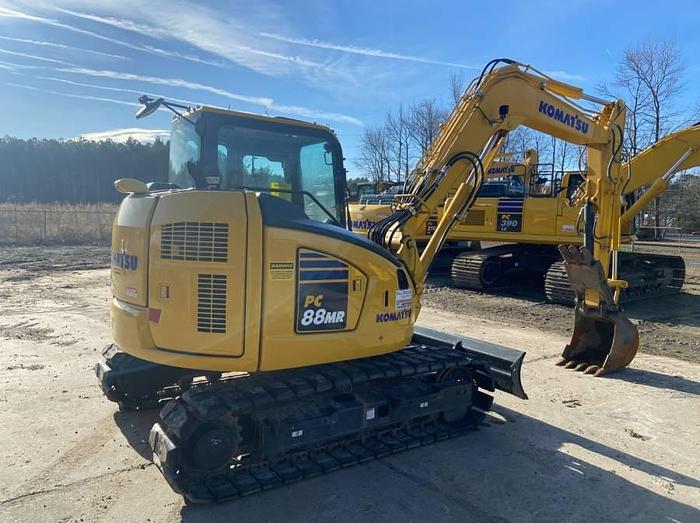 Used 2022 Komatsu PC88MR-11