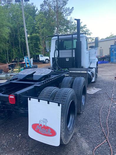 Used 1994 Mack RD688S