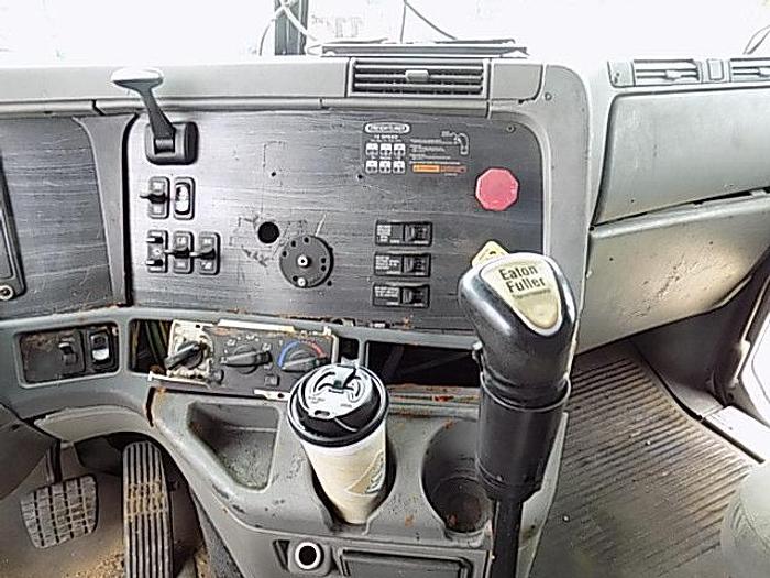 Used 2007 Freightliner Columbia 120, Detroit 60 Series