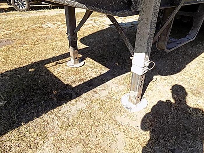 Used 2005 Warren Tri Axle End Dump Trailer ***Florida Spec*** 30' Frame 24' Tub