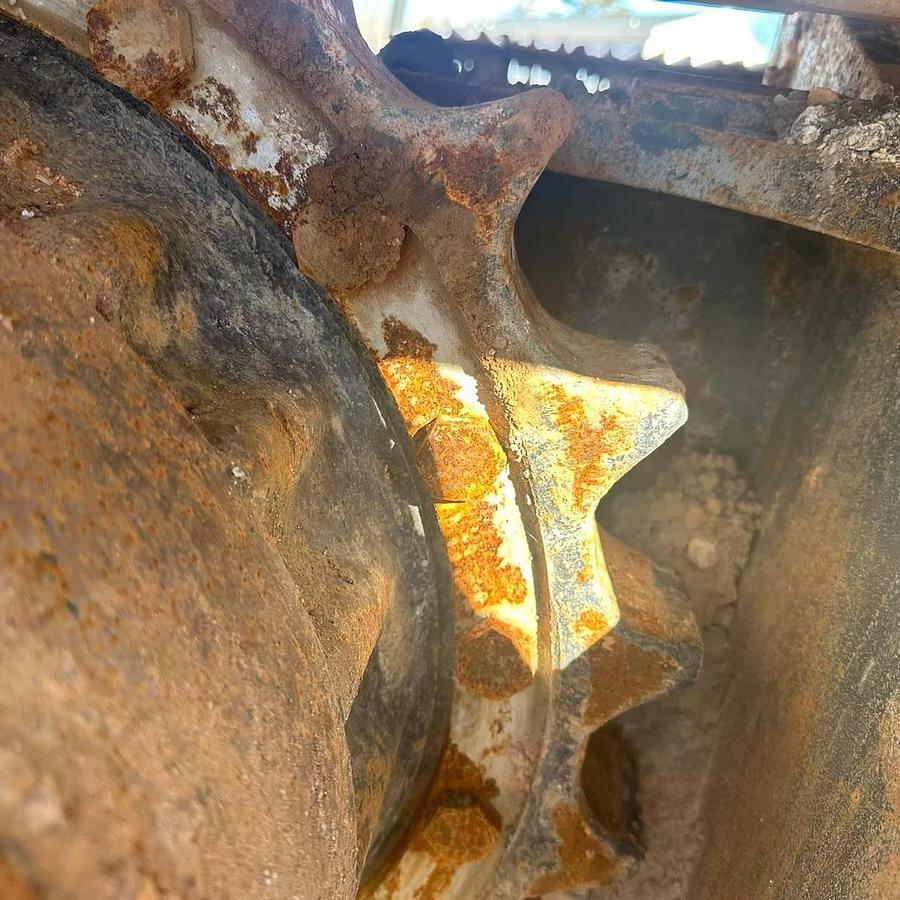 Used 2021 Komatsu PC210 LC-11