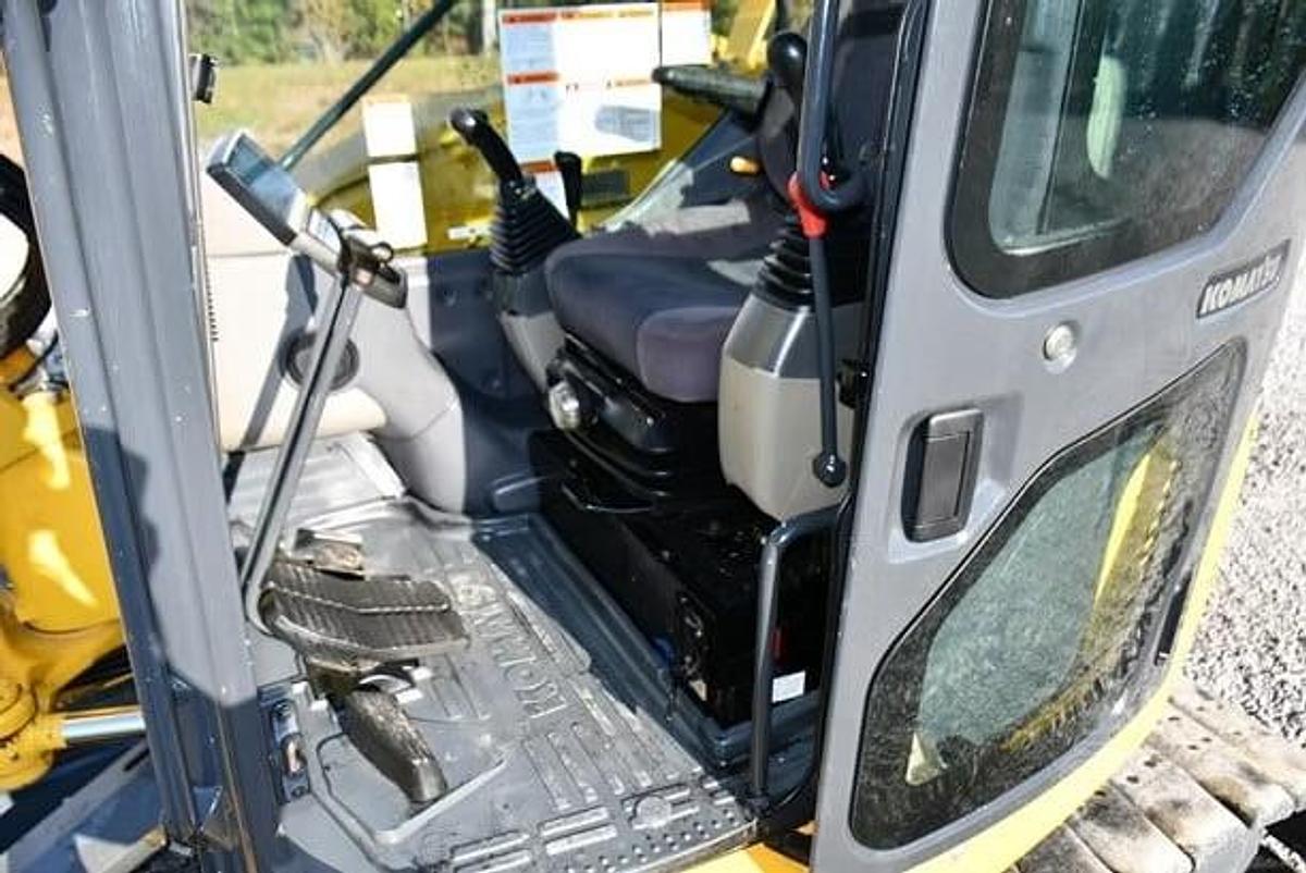 Used 2021 Komatsu PC88MR-11