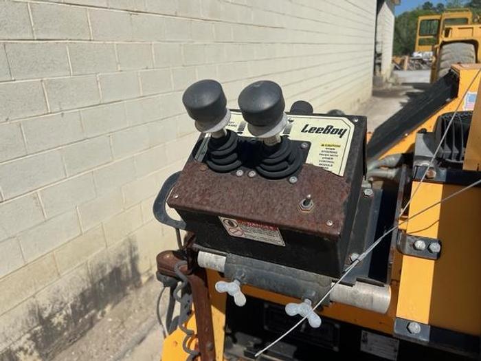 Used 2016 Leeboy 8616B