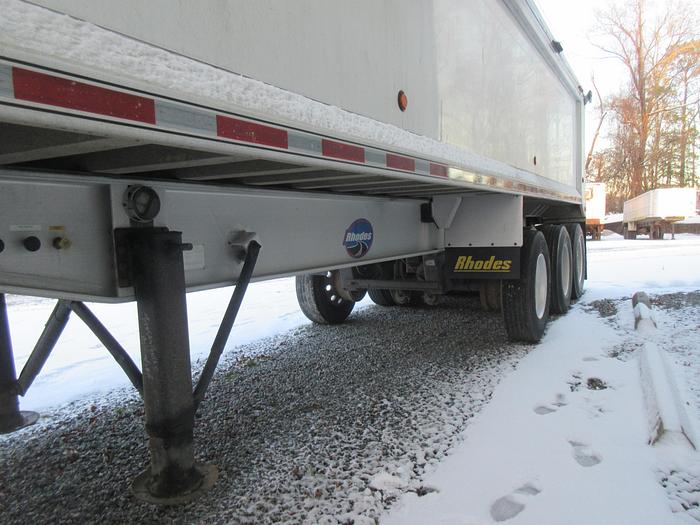 Used 2007 Rhoads 34" dump trailer