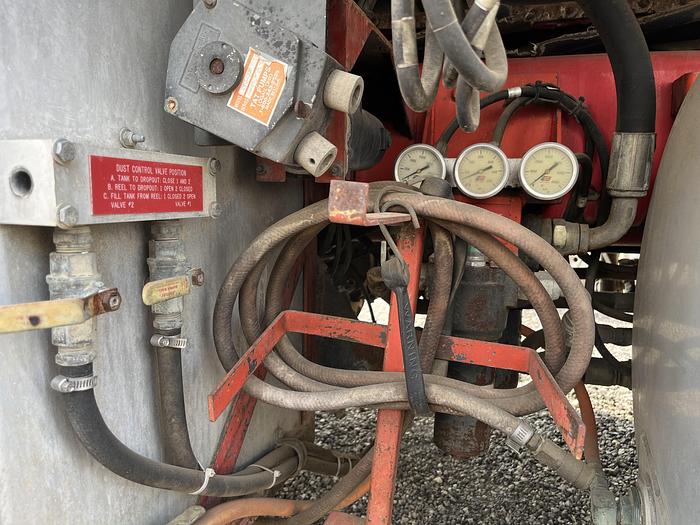 Used 2002 Freightliner FL-80