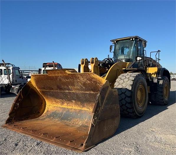 Used 2019 CATERPILLAR 982M