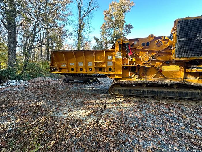 Used 2017 CBI 6800BT on tracks