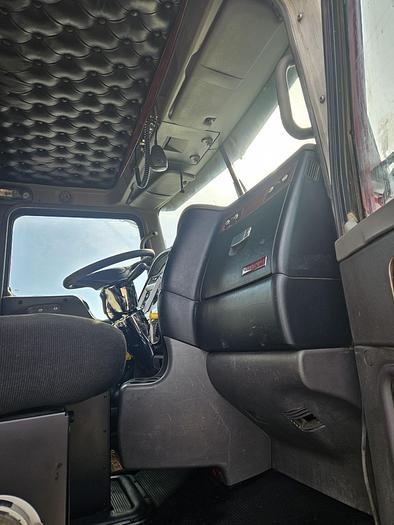 Used 2006 *** ALLISON  AUTOMATIC *** Kenworth T800