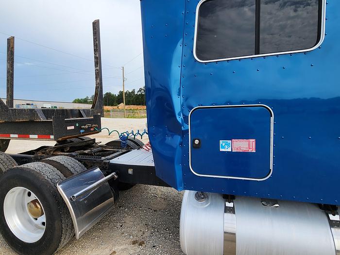 Used 2009 Peterbilt 386