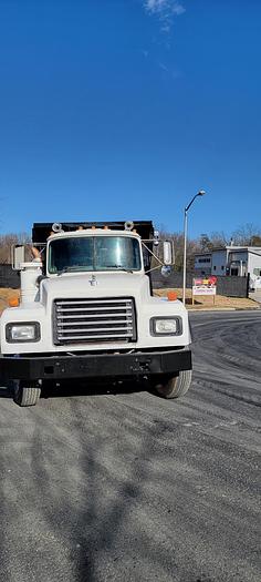 Used 2000 Mack *** Allison Automatic ***  RD688s