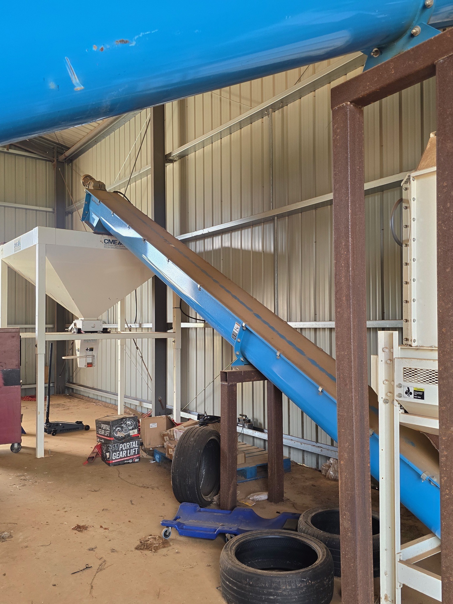 Used 2019 Pallet mill With hammer mill