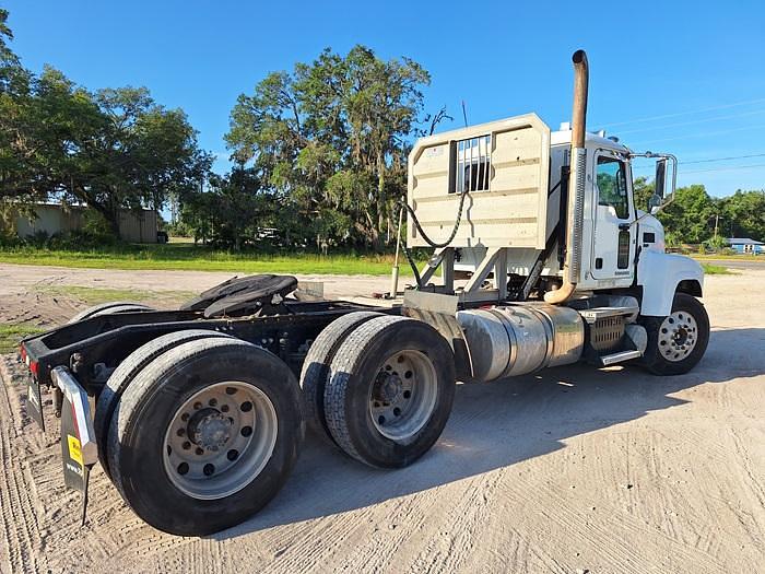 Used 2016 Mack CHU613