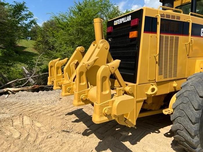 Used 1997 CATERPILLAR 148H