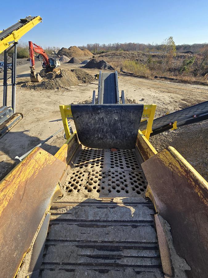 Used 2022 Keestrack K5 scalper screen