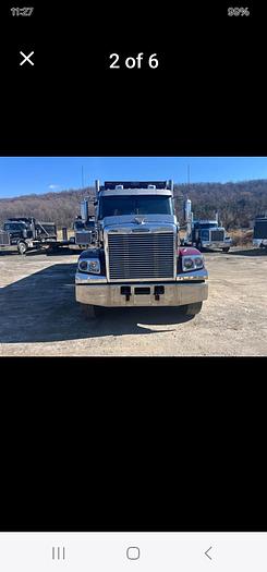 Used 2018 Freightliner Coronado SD122