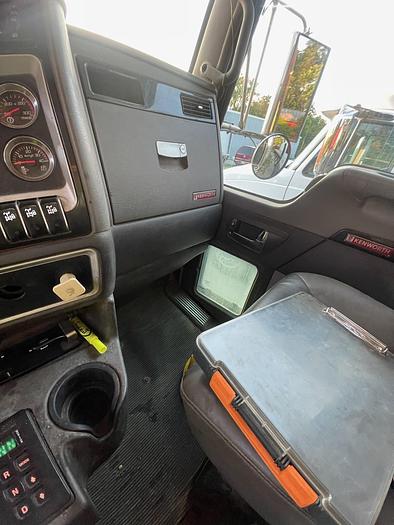 Used 2011 *** ALLISON  AUTOMATIC *** Kenworth T800