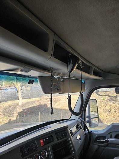 Used 2017 *** ALLISON AUTOMATIC *** Kenworth T880