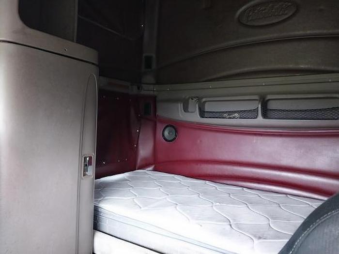 Used 2013 Peterbilt 587 T/A Tractor