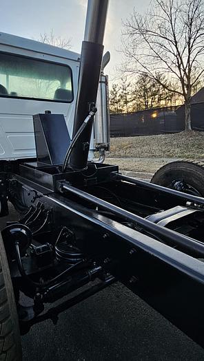 Used 2005 Mack *** ALLISON AUTOMATIC *** CV713 Granite