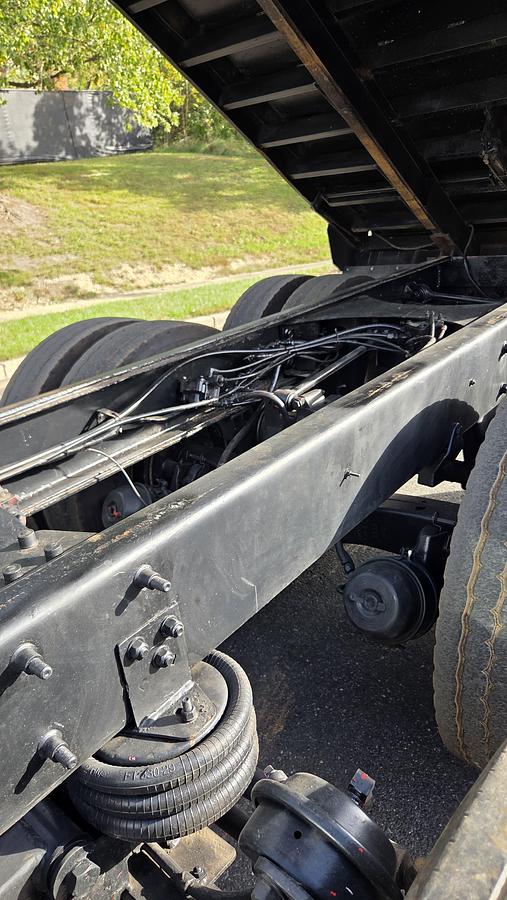 Used 2006 Mack *** ALLISON AUTOMATIC *** CV713 Granite