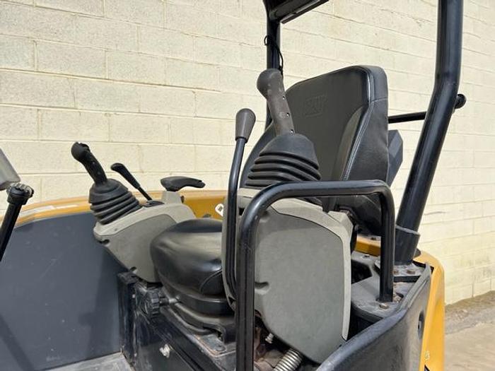 Used 2016 CATERPILLAR 304E2 CR