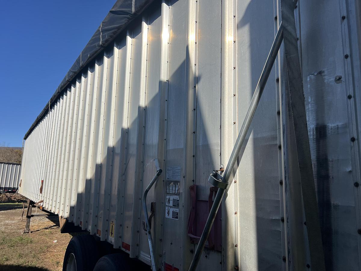 Used 2000 Peerless 45' & 48 X 98" Walking floor