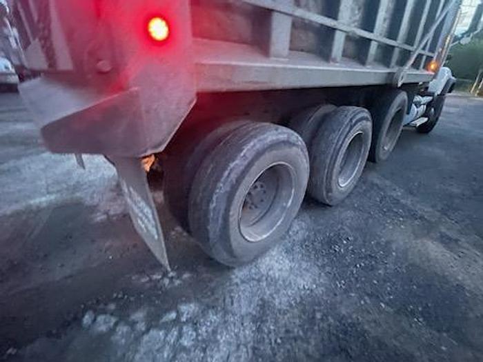 Used 2005 Mack *** ALLISON AUTOMATIC *** CV713 Granite