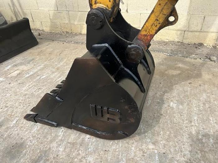 Used 2017 CATERPILLAR 305.5E2