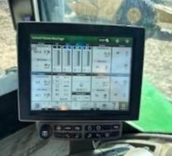 Used 2022 John Deere 9570R