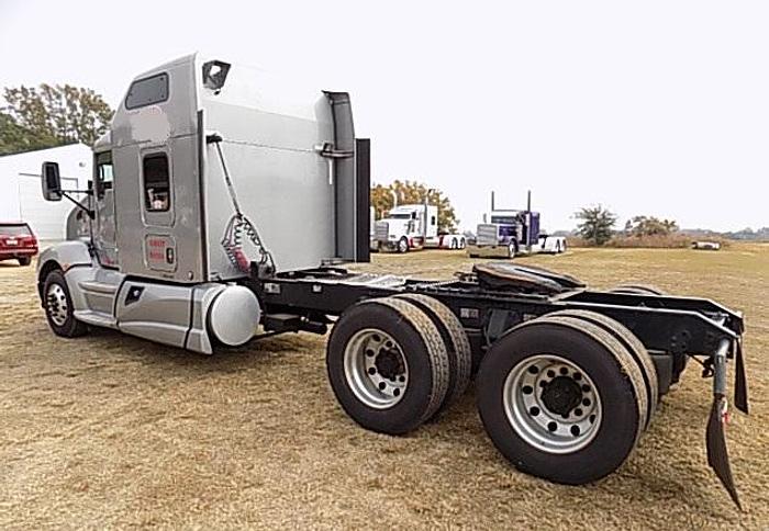 Used 2014 Kenworth T6 Tandem Axle Sleeper