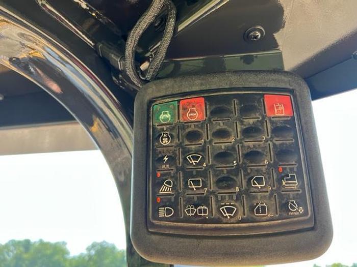 Used 2014 John Deere 700K XLT