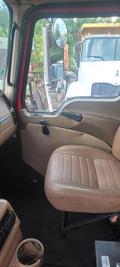 Used 2006 *** ALLISON AUTO *** MACK CV713 Granite