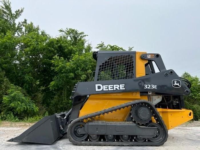 Used 2018 John Deere 323E