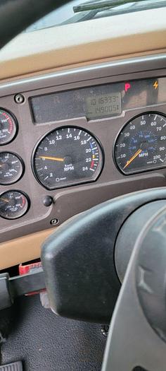 Used 2003 Mack CV713 Granite