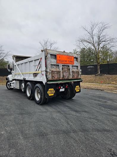 Used 2005 Mack CV713 Granite