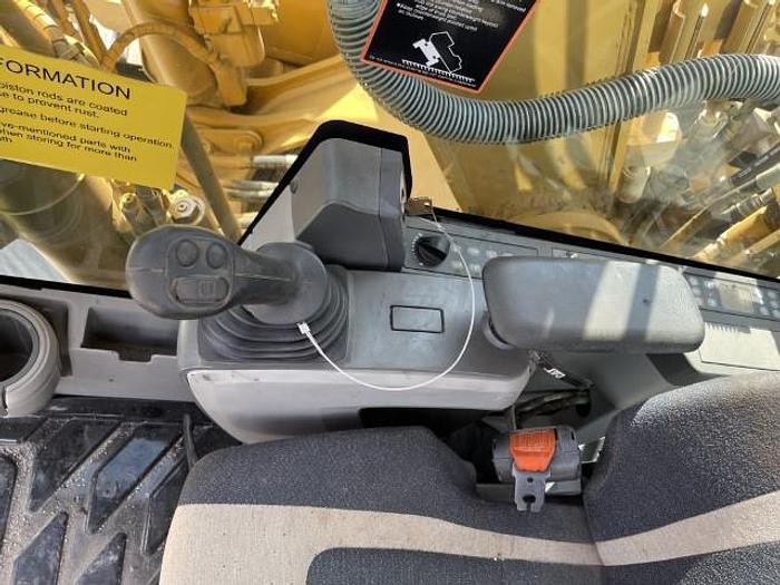 Used 2013 Caterpillar 320EL