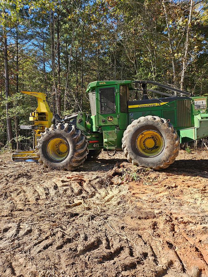 Used 2016 John Deere 843L Fellerbuc