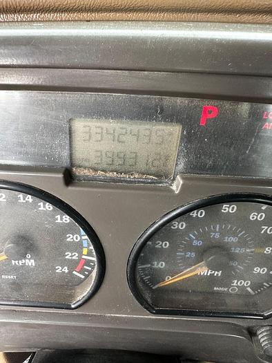 Used 2006 *** ALLISON AUTO *** MACK CV713 Granite