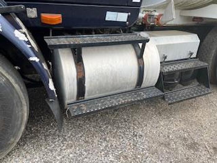 Used 2007 International Water Truck