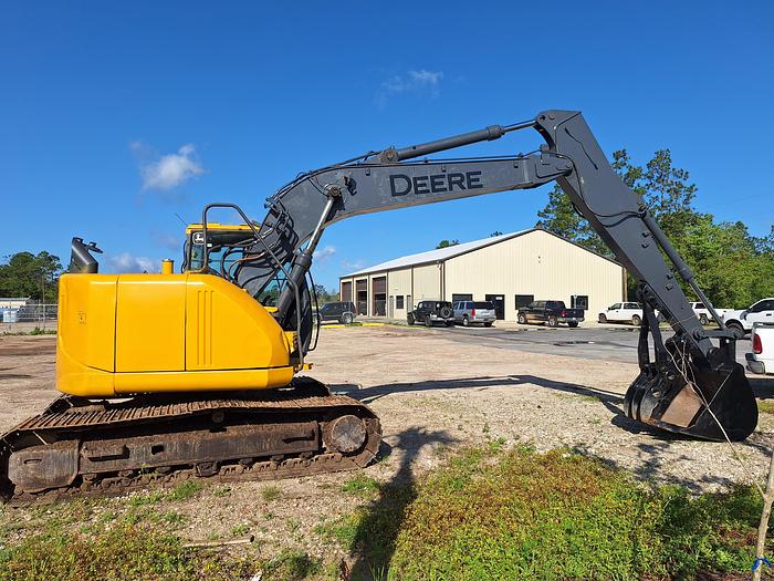 Used 2015 John Deere 135G