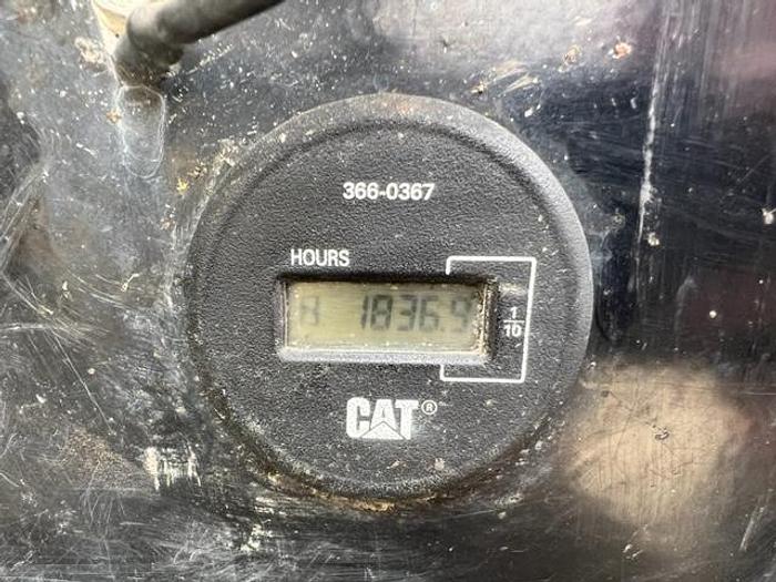 Used 2018 CATERPILLAR 305.5E2